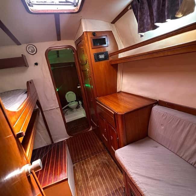 Private catamaran for groups with Lunch & Drinks - Who Will Love This Tour?