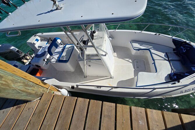 Private Center Console Boat for Sailing Bahamas Clear Waters - FAQ