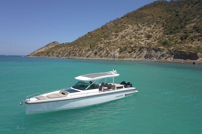 Private Full-Day Cruise of St. Martin and Anguilla