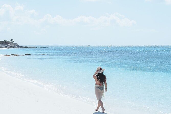 Private Grace Bay Boat Sunset Tour with Pickup - Why This Tour Works Well