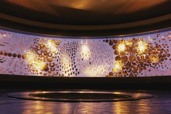Private Guided Tour of Bogotá's Gold Museum with Transport - Detailed Review of the Experience