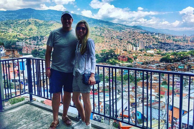 Private Half-Day Medellín Graffiti Tour Including Metrocable - In-Depth Review: What Makes This Tour Stand Out?