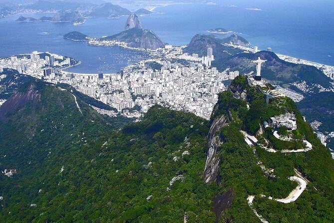 Private Helicopter Tour in Rio de Janeiro for 3 people-30 minutes - The Experience on the Day: What to Expect