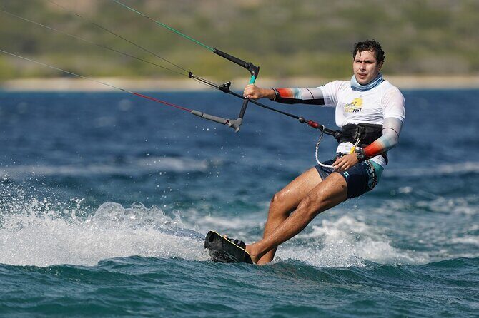 Private Kitesurfing Lessons @ Playa Salinas - Who Will Love This Experience?