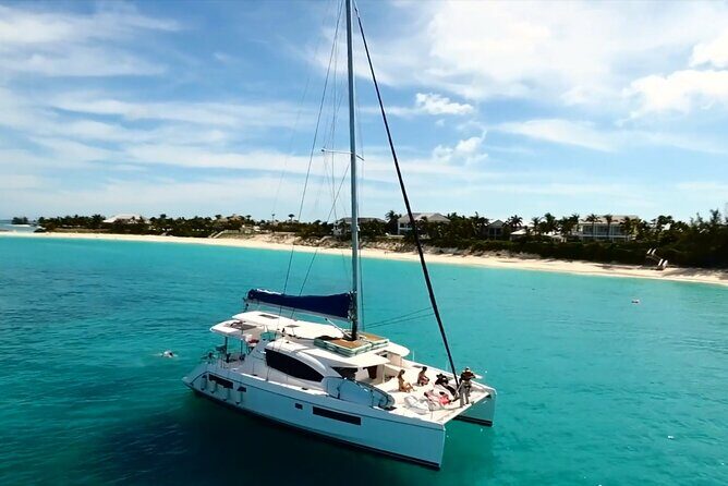 Private Luxury Catamaran Charter in Nassau - Who Will Love This Tour?