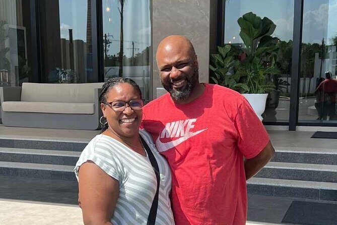 Private MBJ Airport Transfer to Breathless and Secrets Resorts - The Sum Up