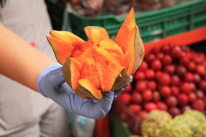 Private Paloquemao Market Tour: +20 Fruit & Treats Tasting  3h - Authentic Experiences Highlighted by Reviews