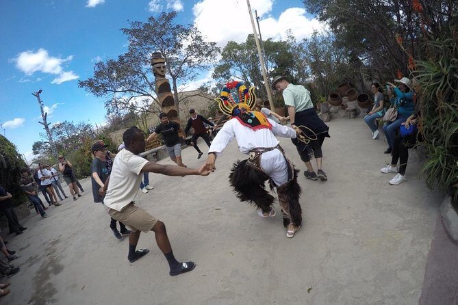 Private Quito City Tour+Teleferico+Mitad del Mundo with entrances - What to Expect from the Experience