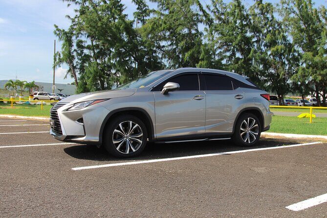 Private Round Trip Airport (UVF) Transfer: Luxury SUV - Pricing and Value