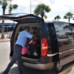Private roundtrip Airport Transfers in Aruba - A Detailed Breakdown of the Experience