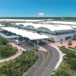 Private Roundtrip Minivan Airport Transfer to Paradise Island - The Itinerary and Stops