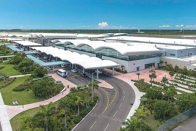 Private Roundtrip Minivan Airport Transfer - Who Is This Tour Best For?