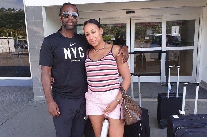 Private roundtrip transfer from MBJ airport to Grand Palladium - An In-Depth Look at the Private Transfer Experience