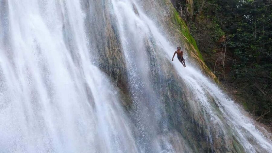 Private: Samaná Bay, El Limón, & Cayo Levantado Tour - Exploring the Highlights in Detail