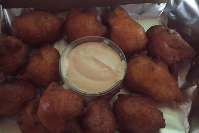 Private Sightseeing in Fort Montagu with Crab and Seafood meal - A Drive Through Nassau’s Local Life and Amenities