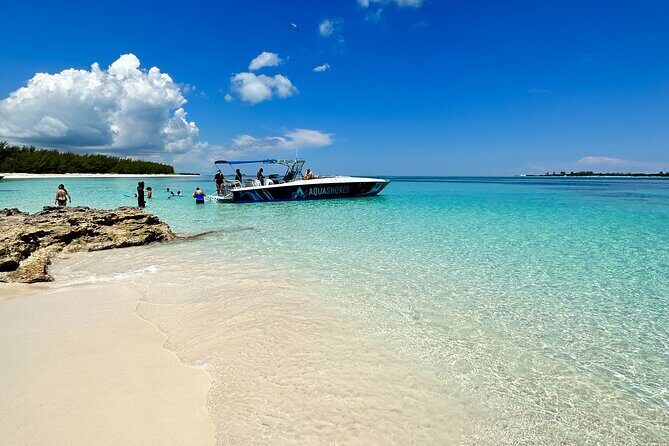 Private Tour 45ft Powerboat to Nearby Islands - What Makes This Tour Stand Out?