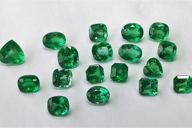 Private Tour City Shopping Bogota - Detailed Breakdown of the Itinerary