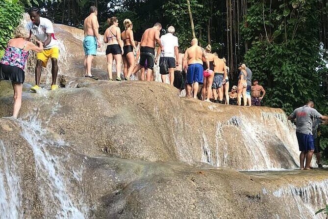 Private Tour From Ocho Rios To Dunn's River Falls Tubing and Shopping