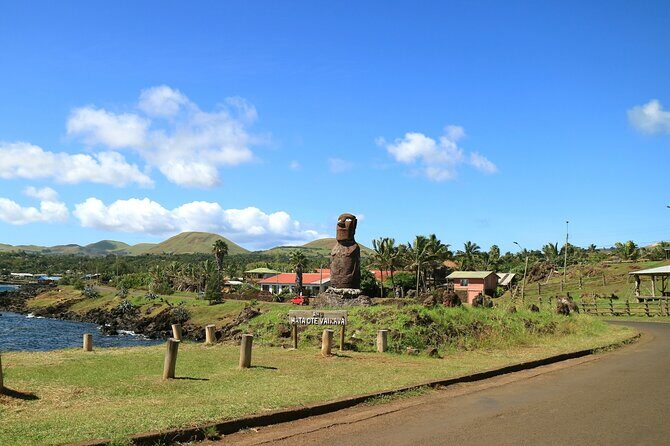 Private Tour in Hanga Roa the only city of Rapa Nui - A Close-Up Look at the Tour Itinerary