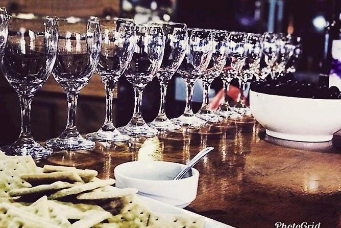 Private Tour Isla Negra, Pomaire and Coastal Resorts Tour from Santiago - FAQ