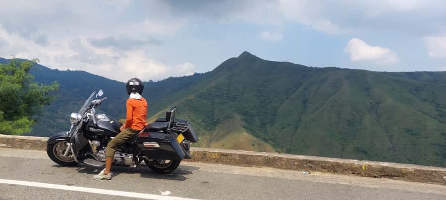 Private Tour on a 1100cc Cruiser Motorcycle - An In-Depth Look at the Motorcycle Tour Experience