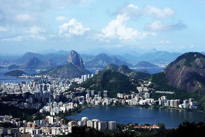 Private Tour: Rio de Janeiro Customizable City Sightseeing with Optional Corcovado and Sugar Loaf Tickets - Authentic Experiences and Authenticity