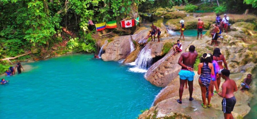 Private Tour to Blue Hole and Scotchies in Ocho Rios - FAQ