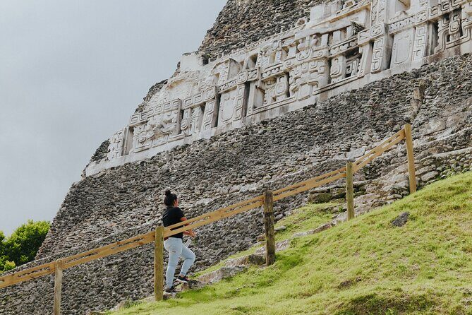 Private Tour to Maya Sites Xunantunich and Cahal Pech - The Sum Up