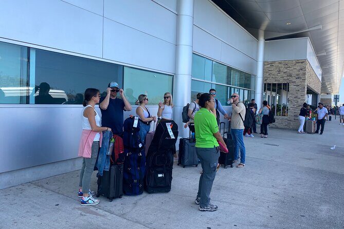 Private Transfer Liberia Airport to Arenal Hotels - In-Depth Look at the Route and Stops