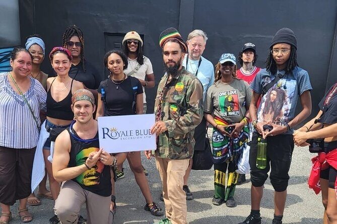 Private Transfer To & From New Kingston to Norman Manley Airport - A Closer Look at the Experience