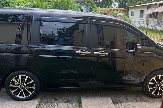 Private Transfer to Hotels in Jamaica - A Closer Look at the Experience