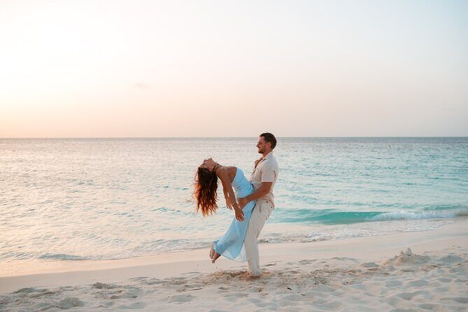 Private Vacation Photoshoot with Photographer in Aruba