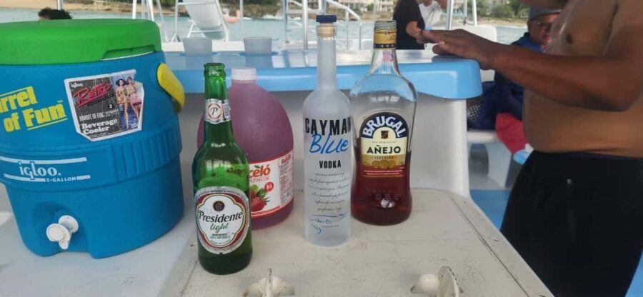 Puerto Plata: Party Catamaran to Sosua Bay