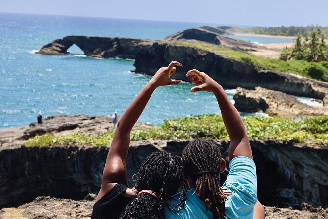 Puerto Rico: Cueva del Indio, Waterfalls & Beach Tour - What’s Included and What to Expect