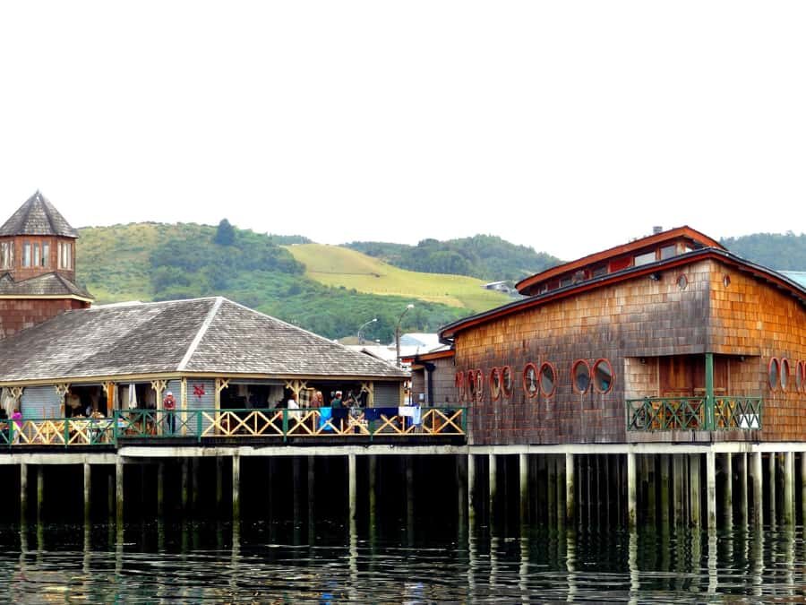 Puerto Varas: FullDay Chiloe Island Tour Castro and dalcahue - Transportation and Group Size