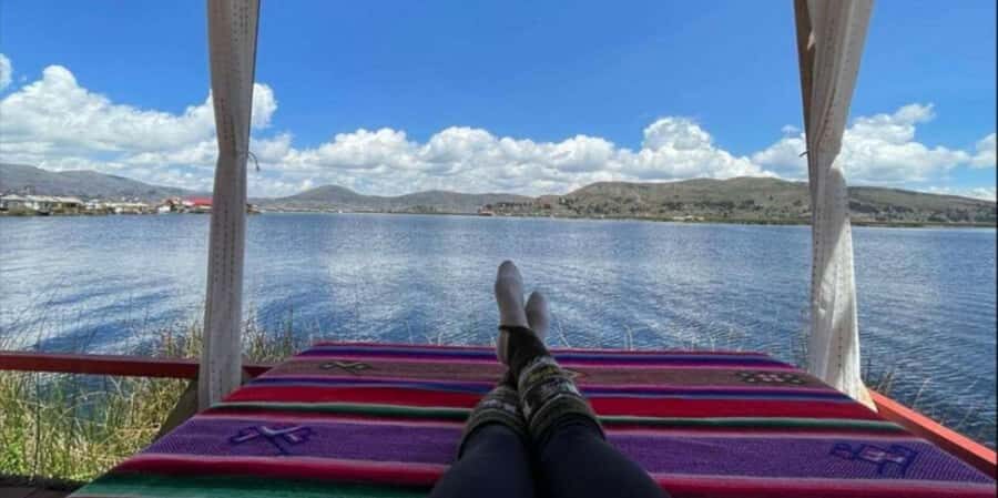 Puno: Excursion to the Uros Floating Islands 2D - An In-Depth Look at the Uros Island Excursion
