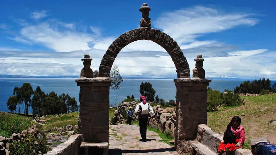 Puno: Lake Titicaca, Uros, and Taquile Full-Day Tour - Who Should Consider This Tour?