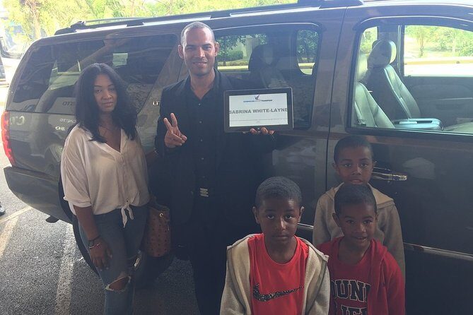 Punta Cana Airport to EXCELLENCE EL CARMEN (Uvero Alto) R/T - The Vehicle and Comfort Features