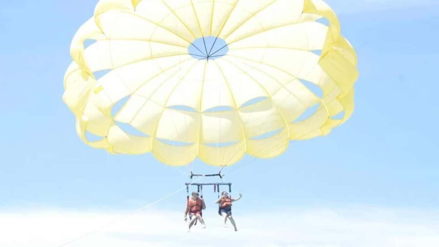 Punta Cana: Hotel Pickup and Parasailing Adventure - What Travelers Are Saying