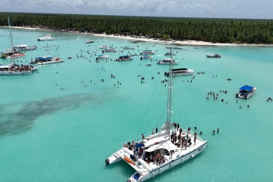 Punta Cana: Isla Saona Day Trip with Lunch & Catamaran - A Closer Look at the Itinerary