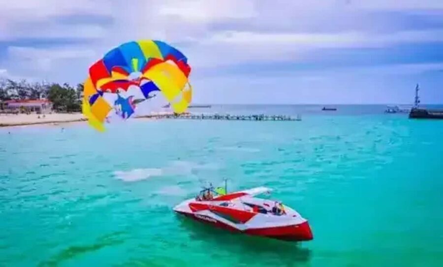 Punta Cana: Parasailing Adventure with Hotel Pickup - Who Will Enjoy This Tour?