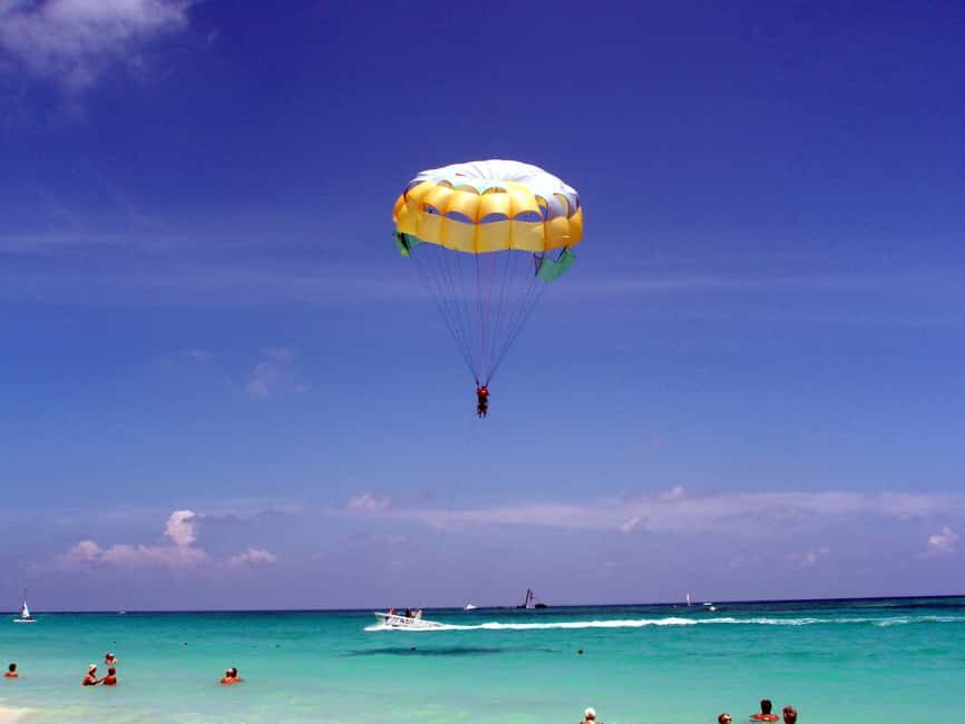 Punta Cana: Parasailing Trip Around the Coast of Bavaro - Setting the Scene: What to Expect