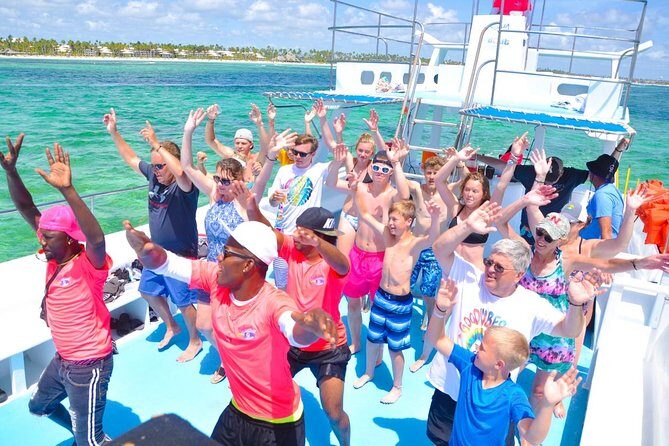 Punta Cana Party Boat:open bar