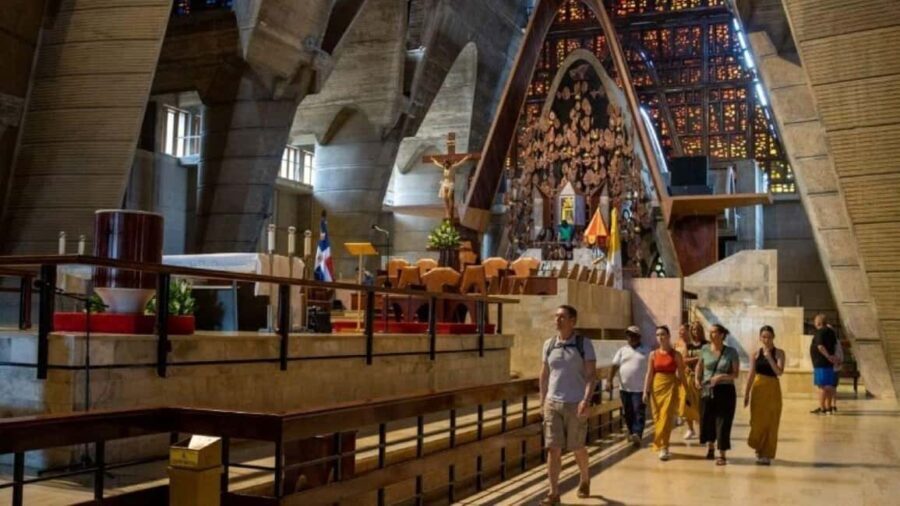 Punta Cana: Safari and City Tour with Horseback Riding - A Journey through the Countryside: Sugar, Coffee & Cocoa