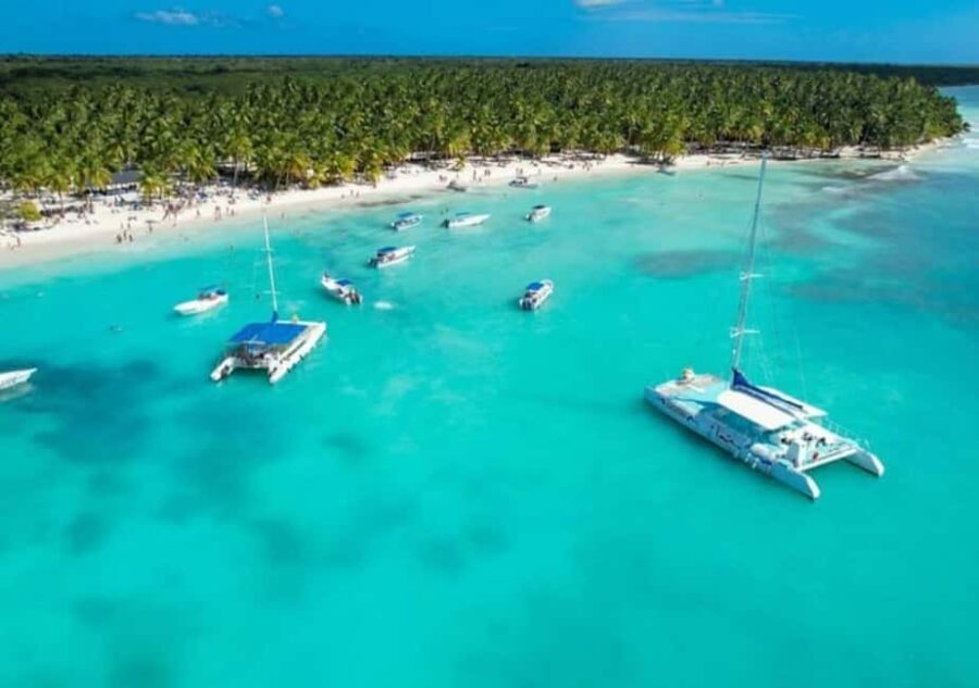 Punta Cana: Saona Island for hotel pick-up for groups - Key Points