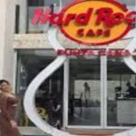 Punta Cana: Shopping Tour with Tastings and Pickup - Why This Tour Works