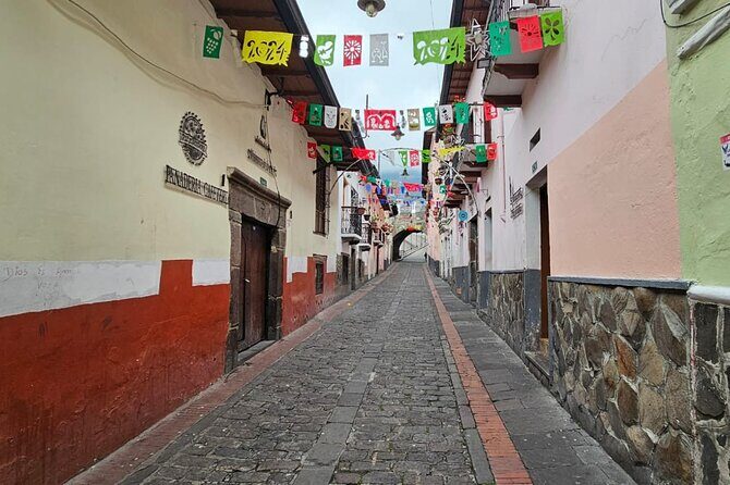 Quito City Tour; Cuisine, Statue of the Panecillo, Entrance fees - A Detailed Look at the Quito City Tour