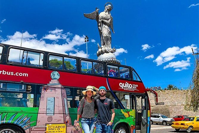 Quito City Tour Double Decker Bus - A Detailed Look at the Quito City Tour Double Decker Bus