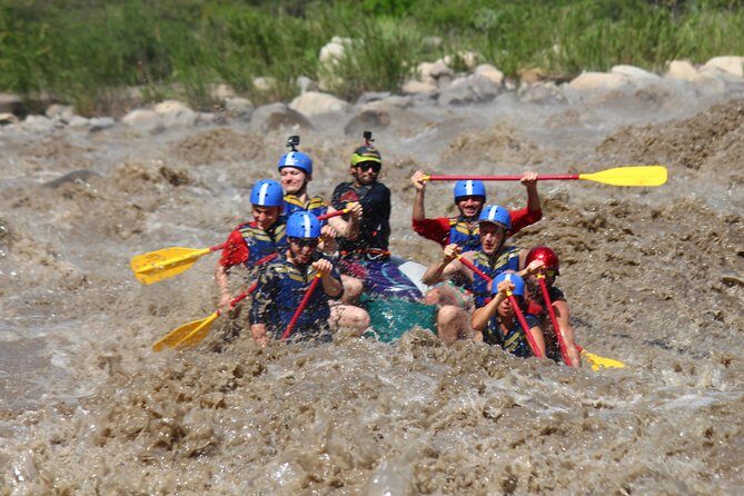 Rafting Rio Chicamocha 2/3 - An In-Depth Look at the Chicamocha River Rafting Tour