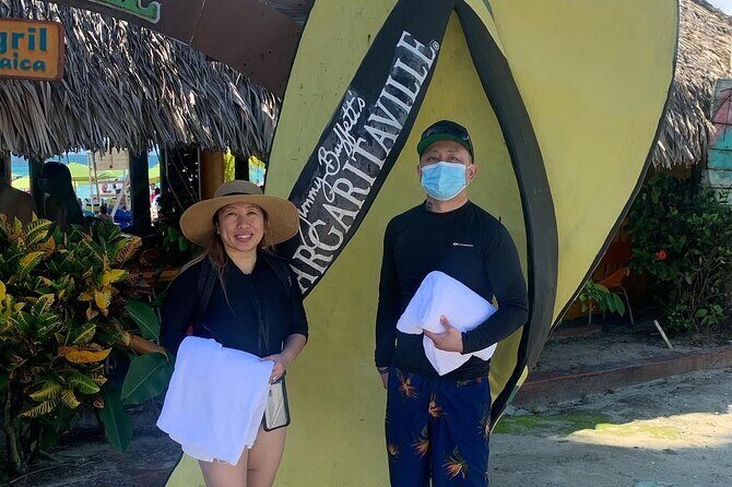 Ricks Café and Seven Mile Beach Negril Private Guided Tour - Exploring the Highlights: Seven Mile Beach